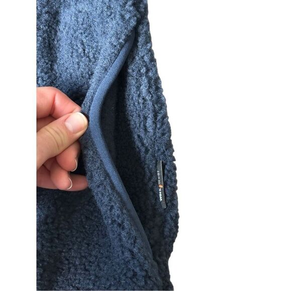 NEW Helly Hansen Men’s Fleece Jacket size L Navy Workwear 1/4 zip - Picture 11 of 14